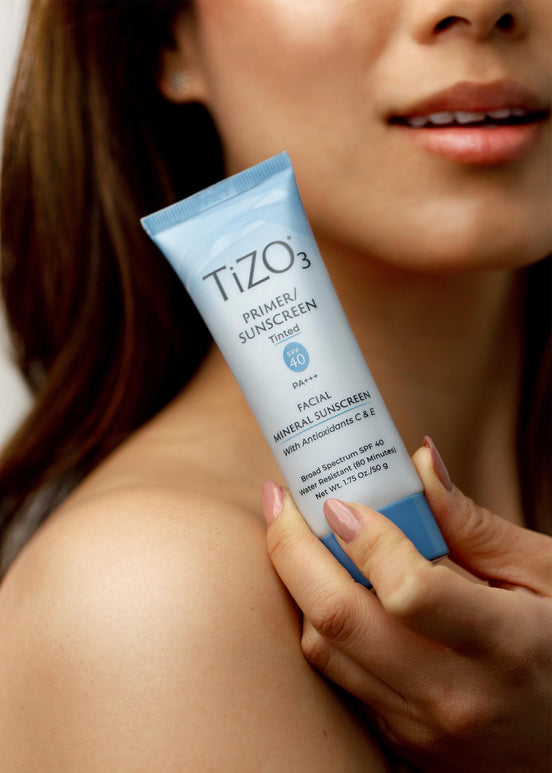 TiZO3 Facial Primer Tinted packaging highlighting makeup prep and skin-smoothing benefits
