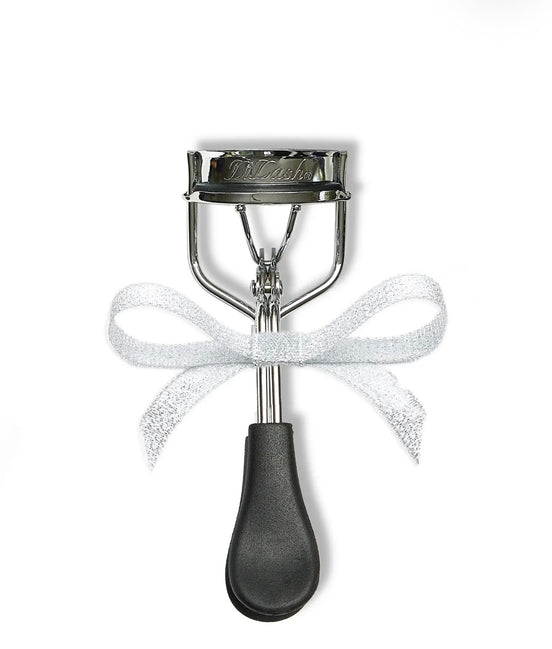 Close-up of LiLash Eyelash Curler curling pad for gentle and precise lash lifting

